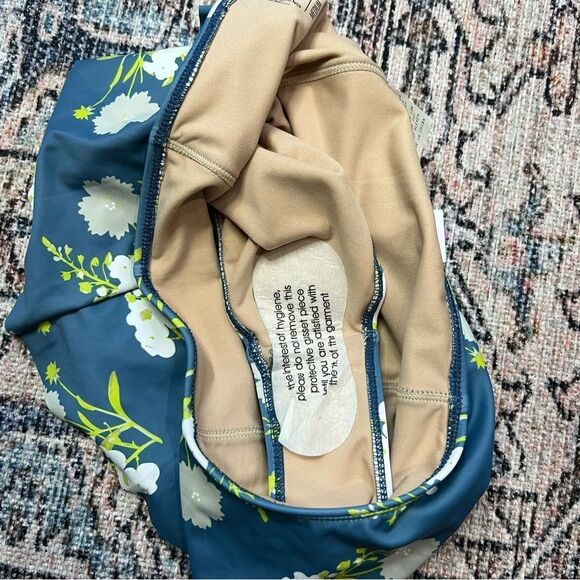 NWT Kortni Jeane Peplum Ruffle Floral High-Waisted Bikini Bottom Blue Medium - Picture 6 of 8